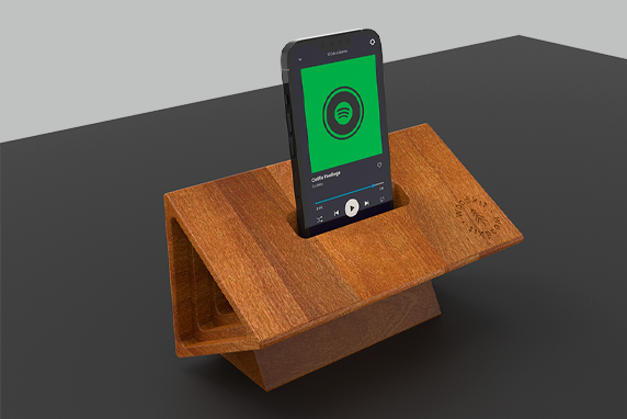 Projeto de produto Woodkit Play, criado por Solúvel Design